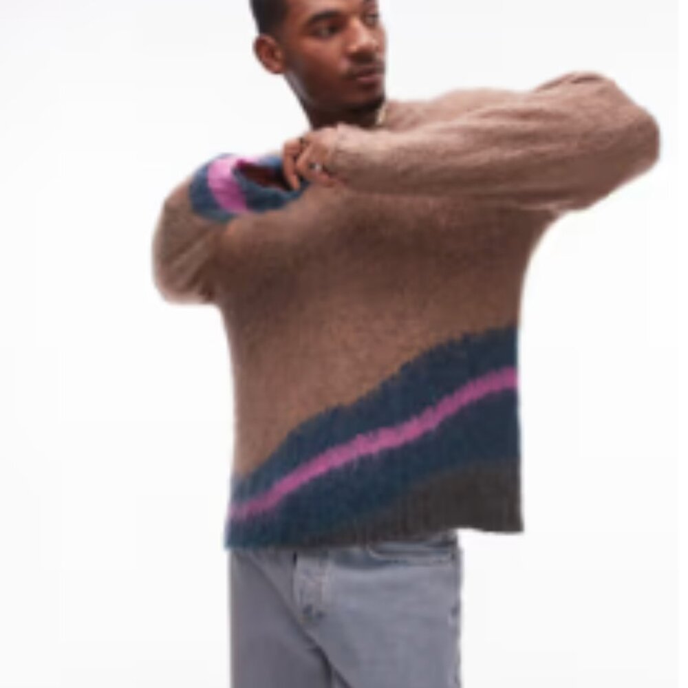 Topman - fluffy abstract crew neck sweater - Brown